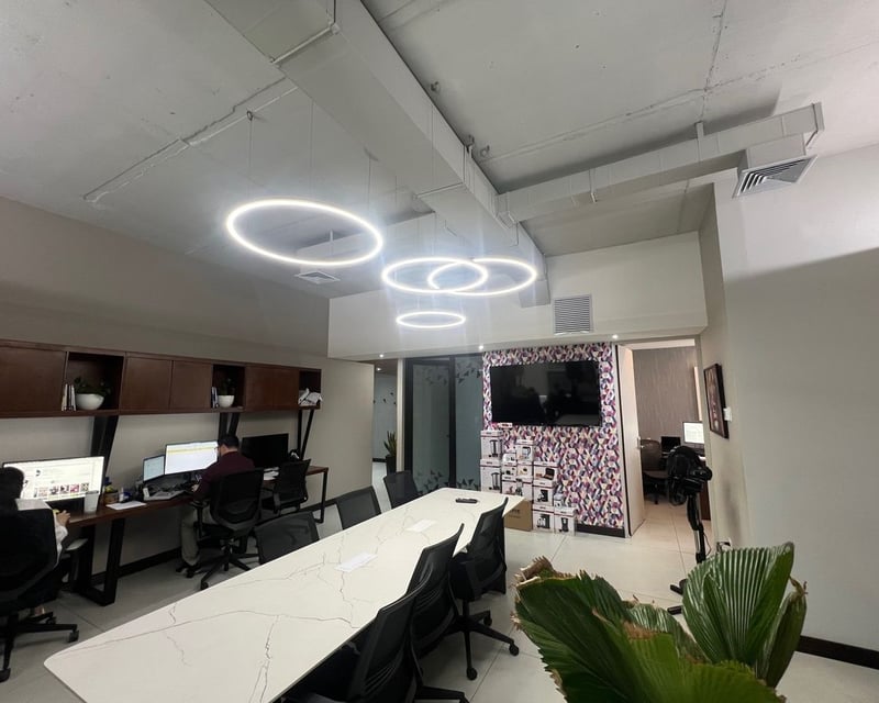 Oficina en Venta – Zona 10