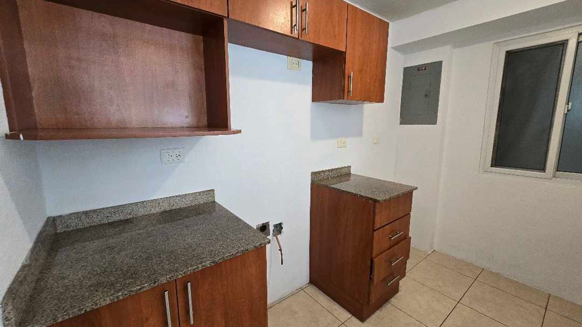 APARTAMENTO EN ALQUILER EN PARQUE 7 - Miniatura 6
