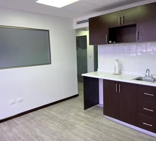 TORINO 1 / OFICINA EN VENTA ZONA 10