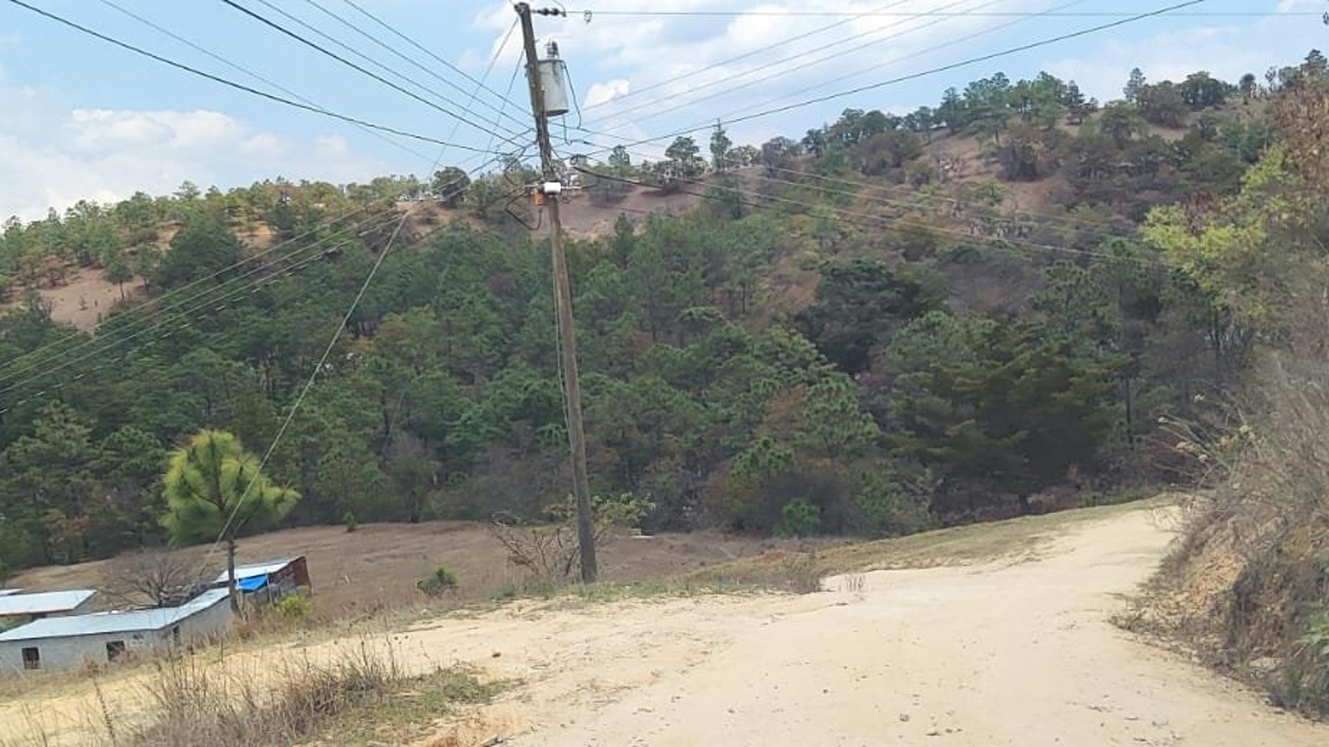 Terreno en Venta - 98m2 Huehuetenango, Guatemala - ¡Oportunidad! - Miniatura 2