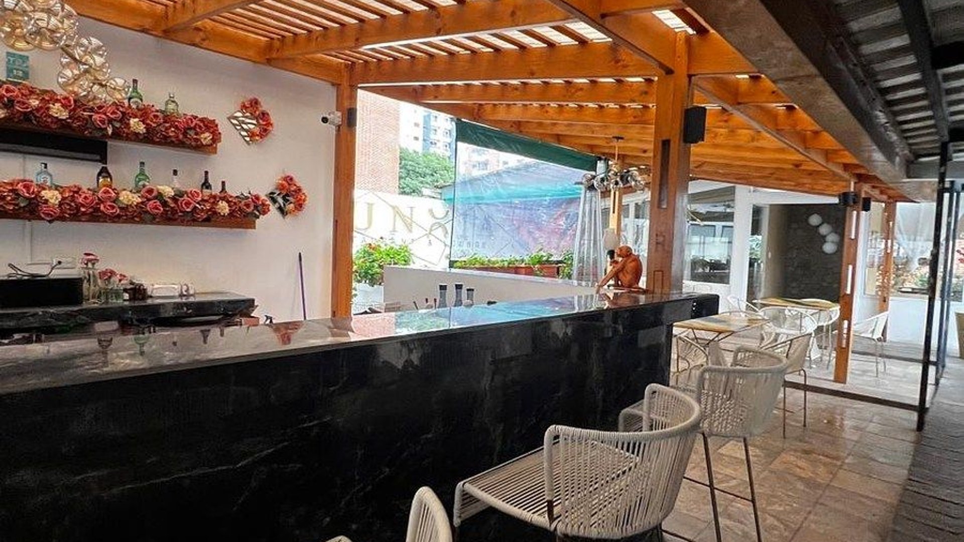 VENTA DE PROPIEDAD COMERCIAL – ZONA 14 - Miniatura 10