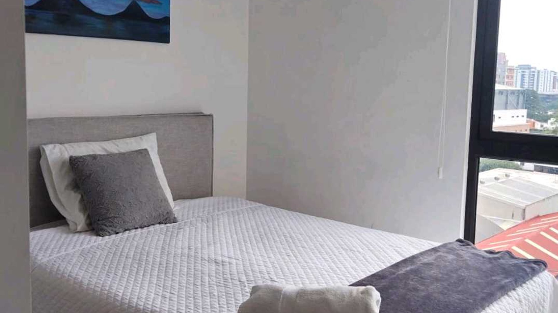APARTAMENTO AMUEBLADO EN ALQUILER ????Edificio Be14 / La Villa, Zona 14 - Miniatura 4