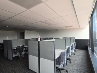 En Renta oficina AMUEBLADA Call Center Z.13 Guatemala - 3