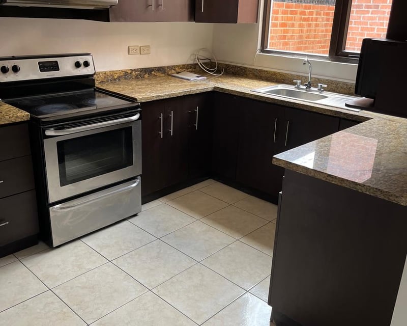 📍 CASA EN VENTA – 3 DORM | CONDOMINIO BUENAFUENTE | KM. 16.5 CAES