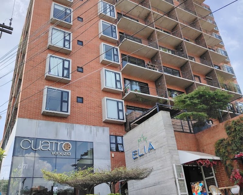 Apartamento 1 Habitación en Zona  4, Edificio Venezia, Ciudad de Guatemala - Renta USD 700