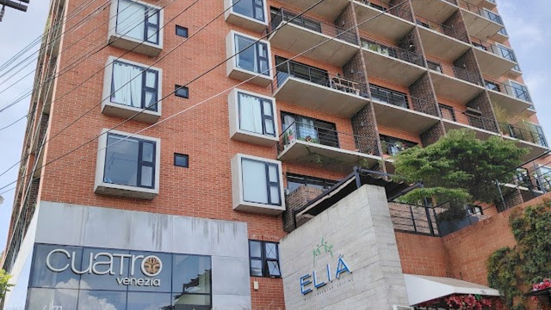 Apartamento 1 Habitación en Zona  4, Edificio Venezia, Ciudad de Guatemala - Renta USD 700