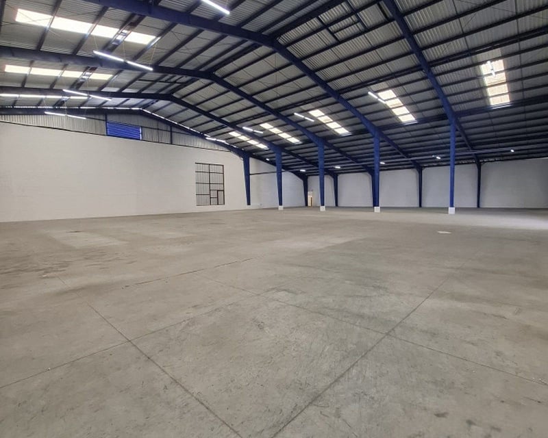 Ofibodega en Renta – San Miguel Petapa, Zona Industrial