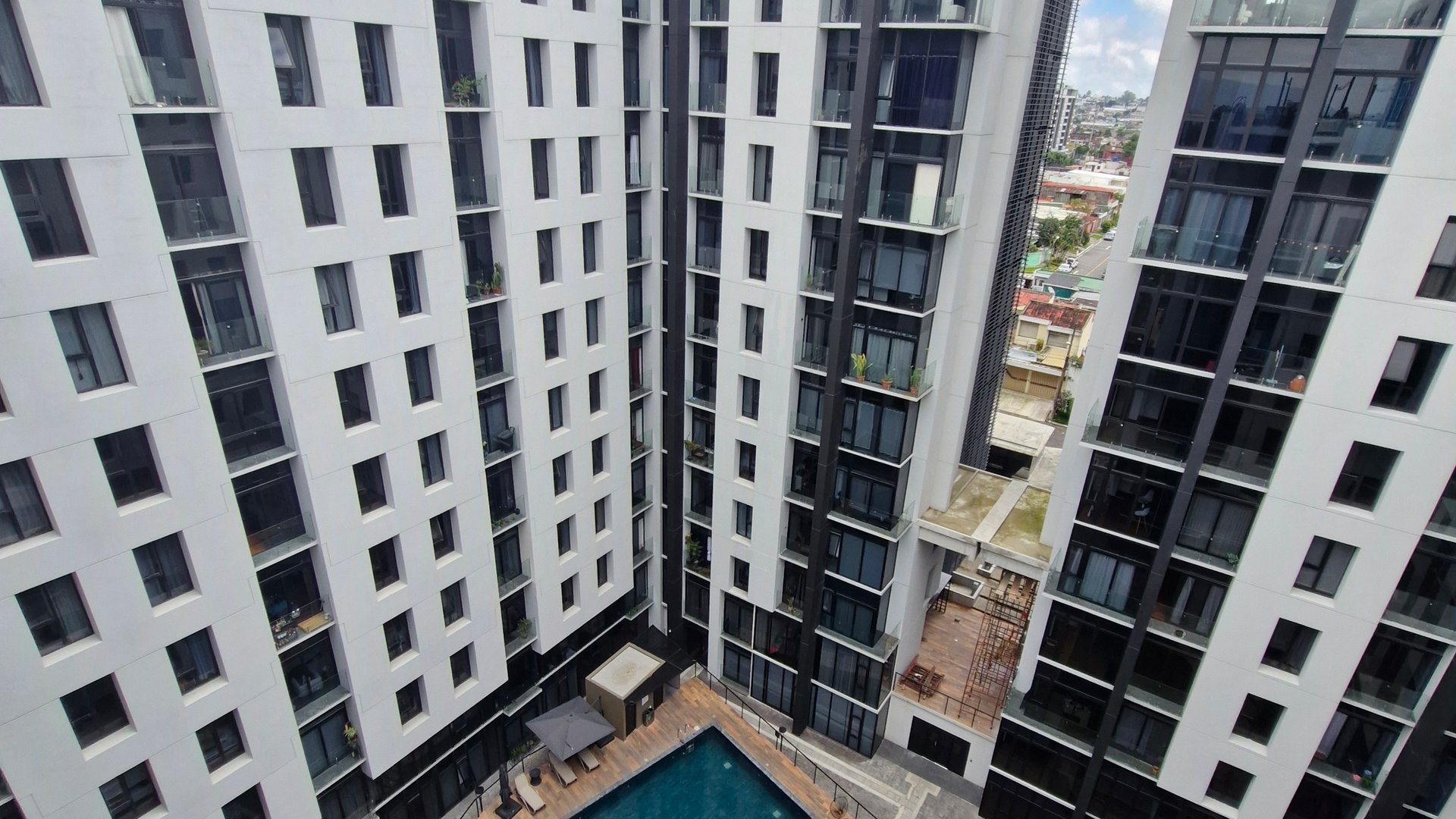 Apartamento en venta de 2 habitaciones en zona 11 Mariscal