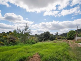 TERRENO EN VENTA📍 Granjas Villa Alicia, Km 32.9 Santiago Sacatepéquez - Image 1