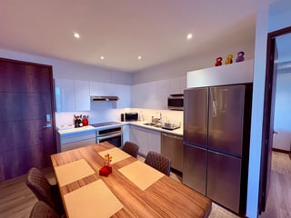 Bello Apartamento En Venta En Zona 13 a Pasos de las Américas - 2