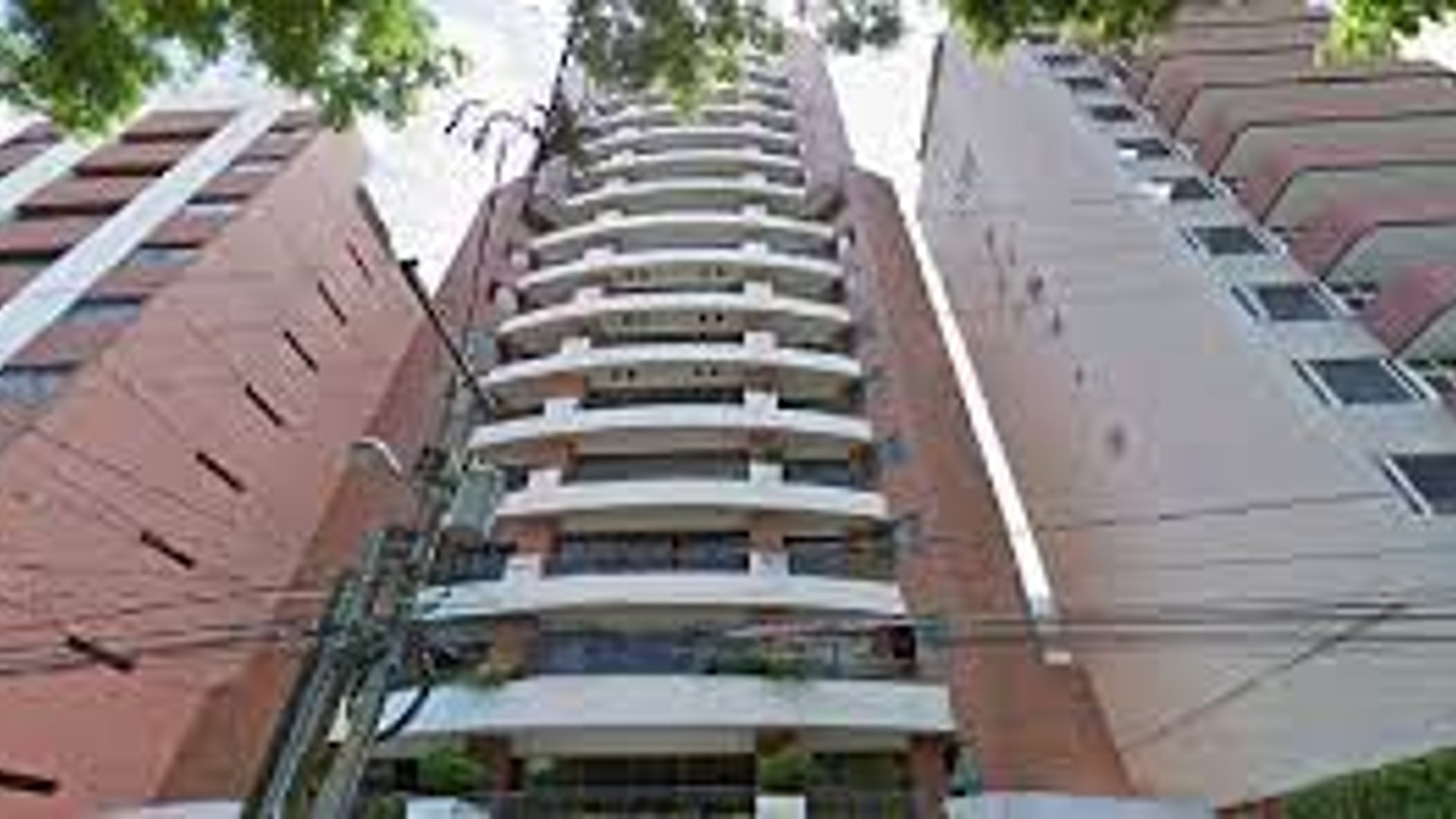 VENTA Apartamento Amueblado y Equipado Zona 14 Plenum Catorce