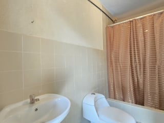 Casa en Venta Pinares de San Cristóbal Zona 8 de Mixco - Image 28