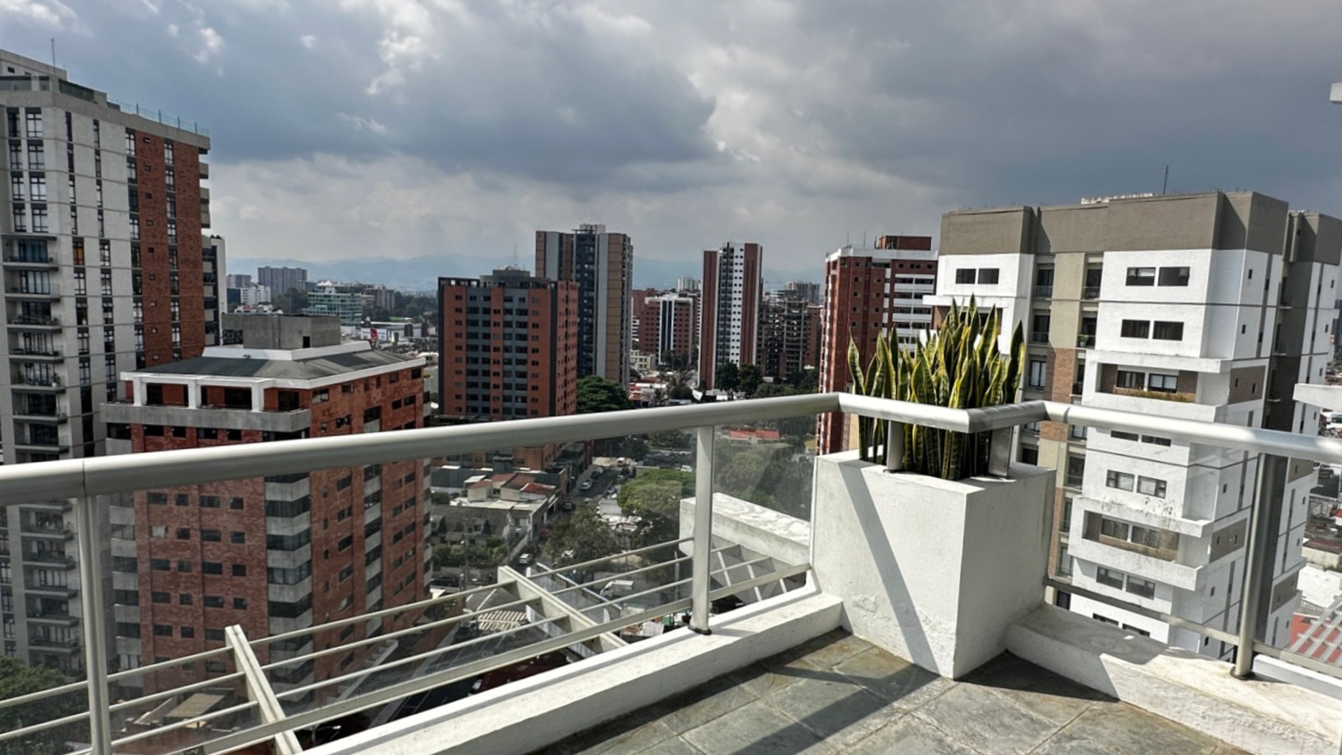 Apartamento en Atrium, zona 10