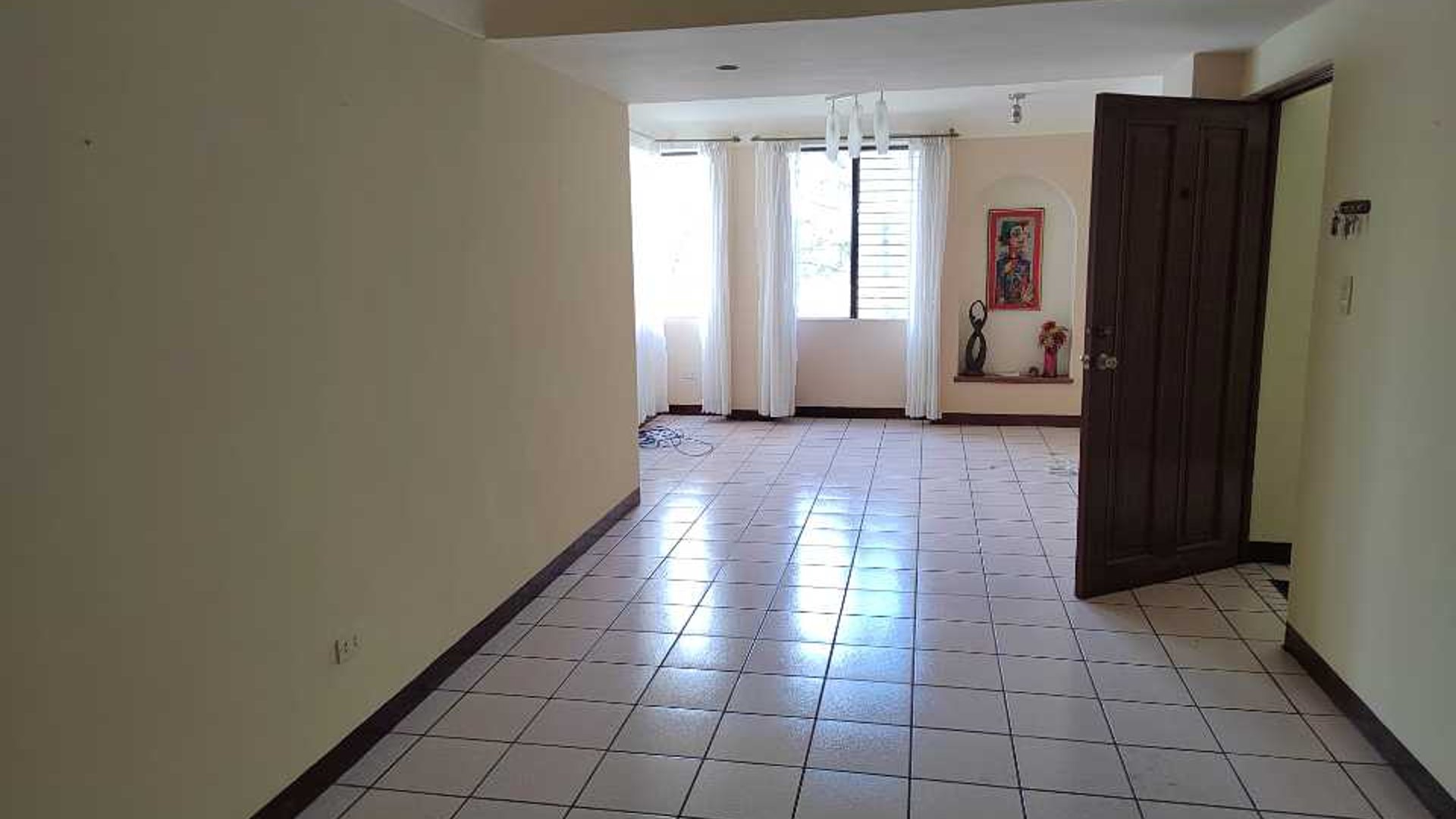 Apartamento zona 7 alquilo - Miniatura 4