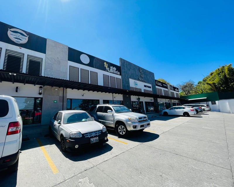 ALQUILER DE LOCAL COMERCIAL 50MT2 - KM 17.5 CES