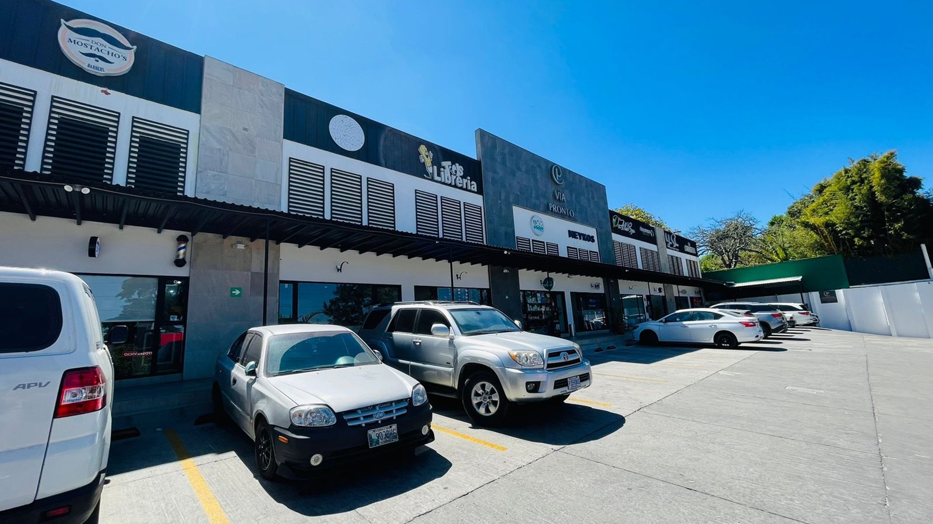 ALQUILER DE LOCAL COMERCIAL 50MT2 - KM 17.5 CES