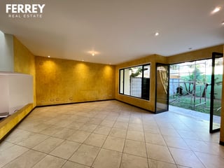 Casa grande en renta en zona 16 Kanajuyu 2 - Image 11