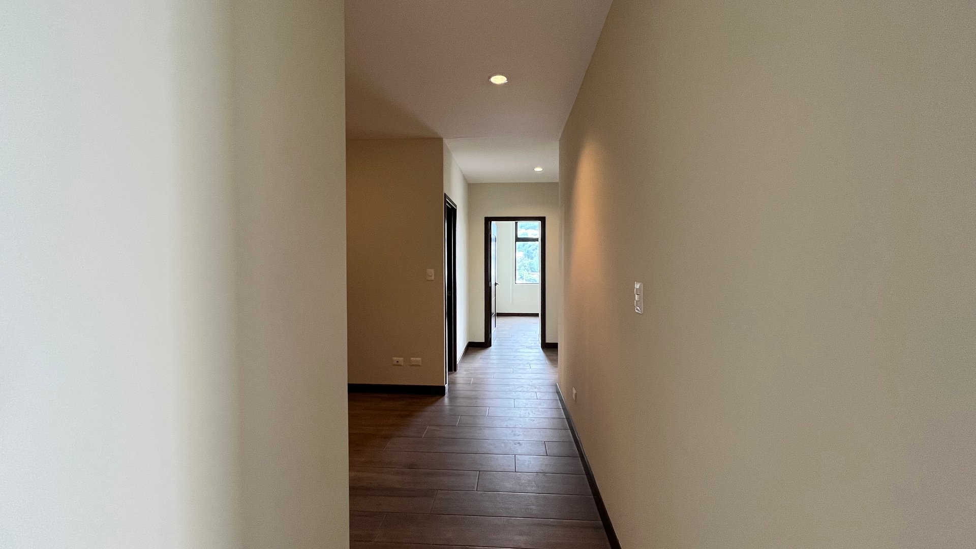 Apartamento en Alquiler, Edificio Cupertino, Muxbal - Final 20 calle - Miniatura 21
