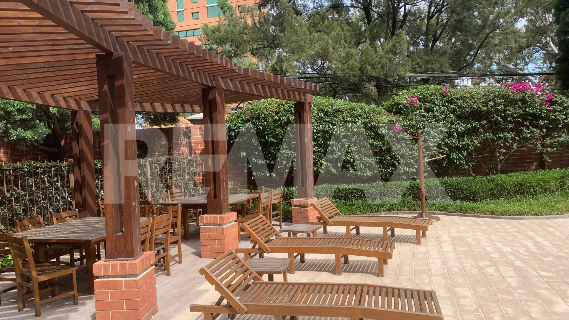 Apartamento en Renta en Tadeus zona 14 - Miniatura 18
