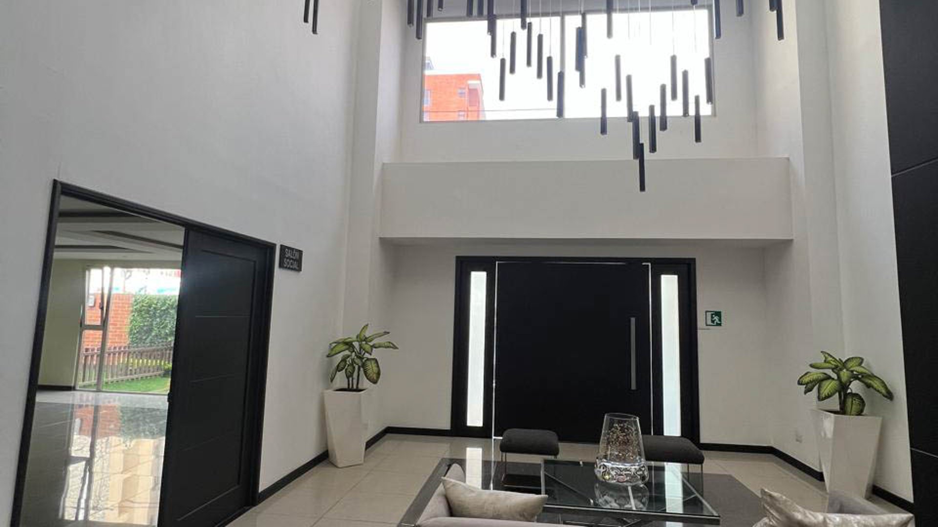 APARTAMENTO EN RENTA ZONA 10 - Miniatura 12