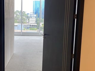 VASANTA | Oficina en Venta, zona 10 - 3