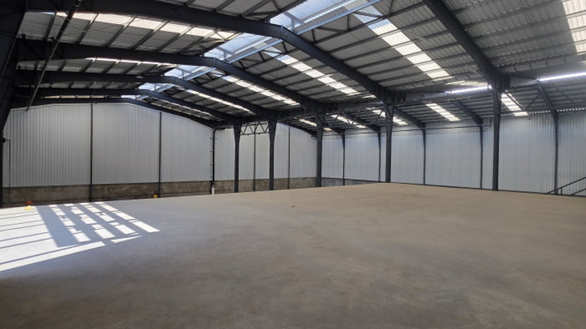 En venta Ofibodega en Parque Industrial de Amatitlán
