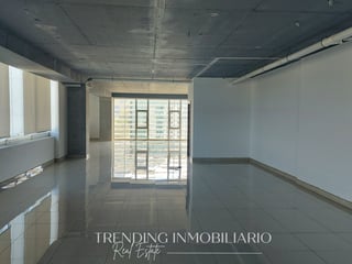 ✨ Zona 15 | Oficina en renta | 134.86 m² + 5 parqueos + bodega | Edificio Domani - Image 5