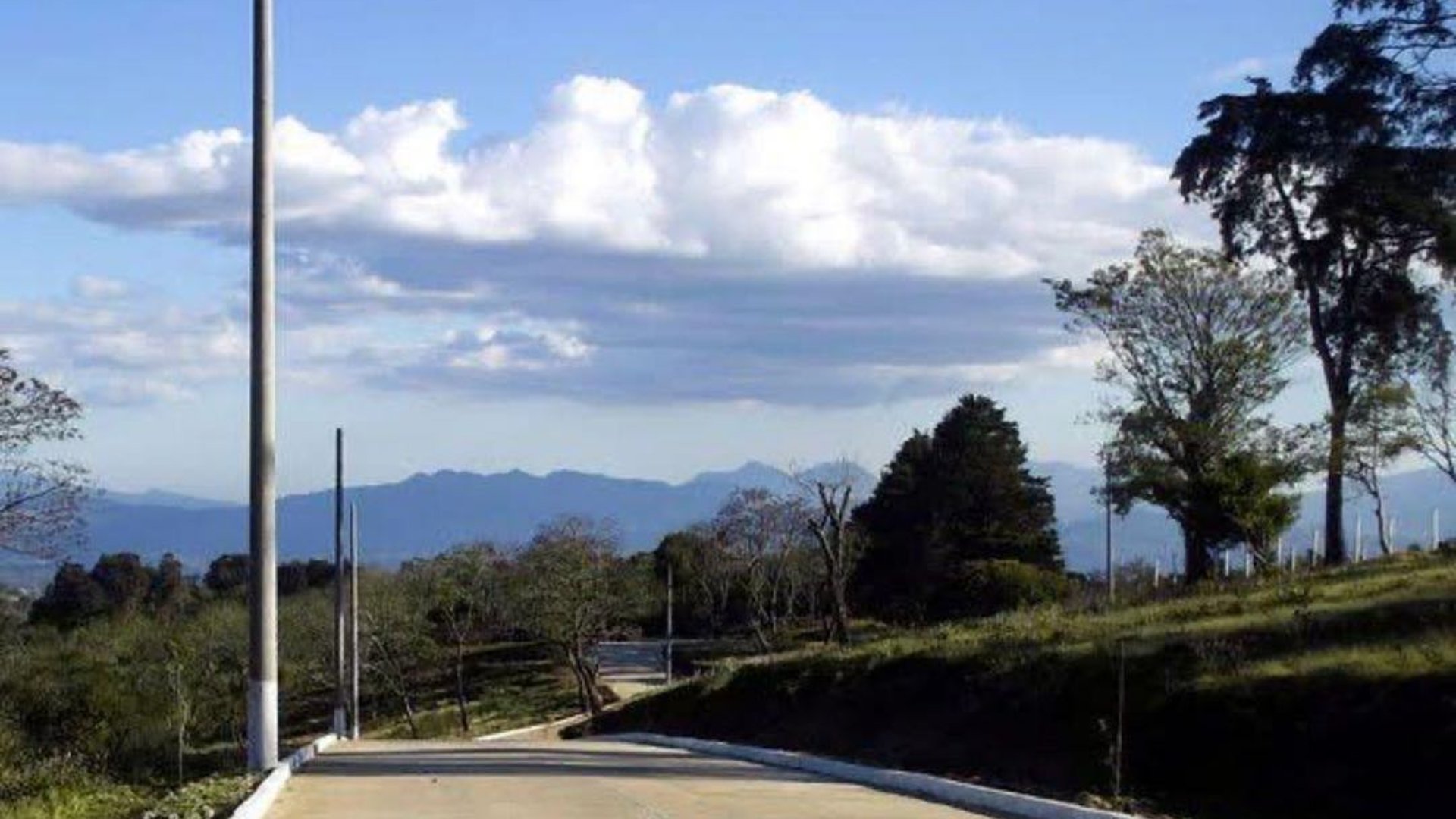 TERRENO EN VENTA EN KM 30 VILLA CANALES 