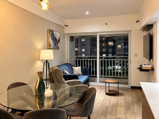📍 APARTAMENTO AMUEBLADO EN RENTA – 2 HAB | TORRE PAMPLONA | ZONA 13 - 3