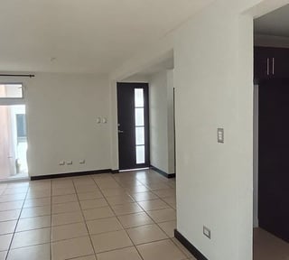 Casa en ALQUILER en Alto de Village km 25 Carretera a El Salvador