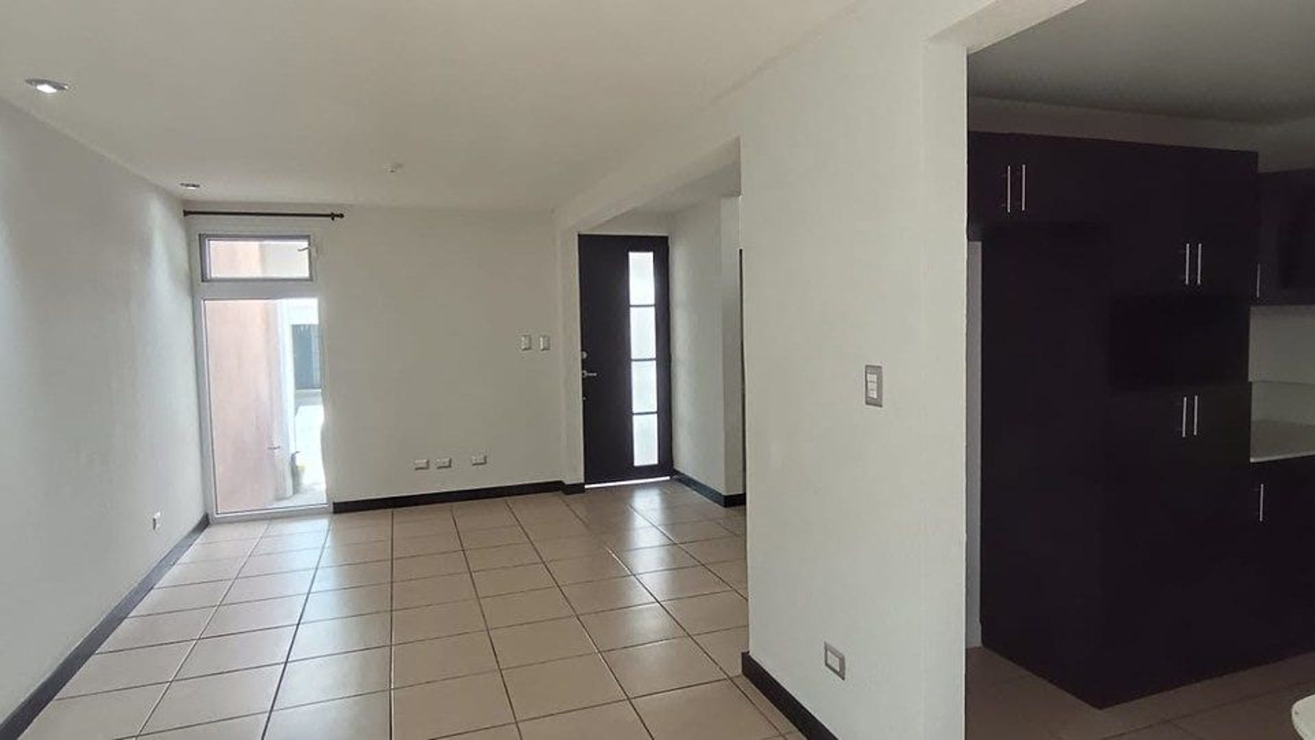 Casa en ALQUILER en Alto de Village km 25 Carretera a El Salvador