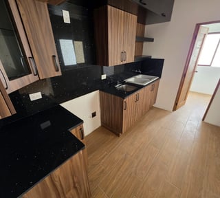 Casa nueva en San Cristóbal cerca del boulevard - Ref-5201