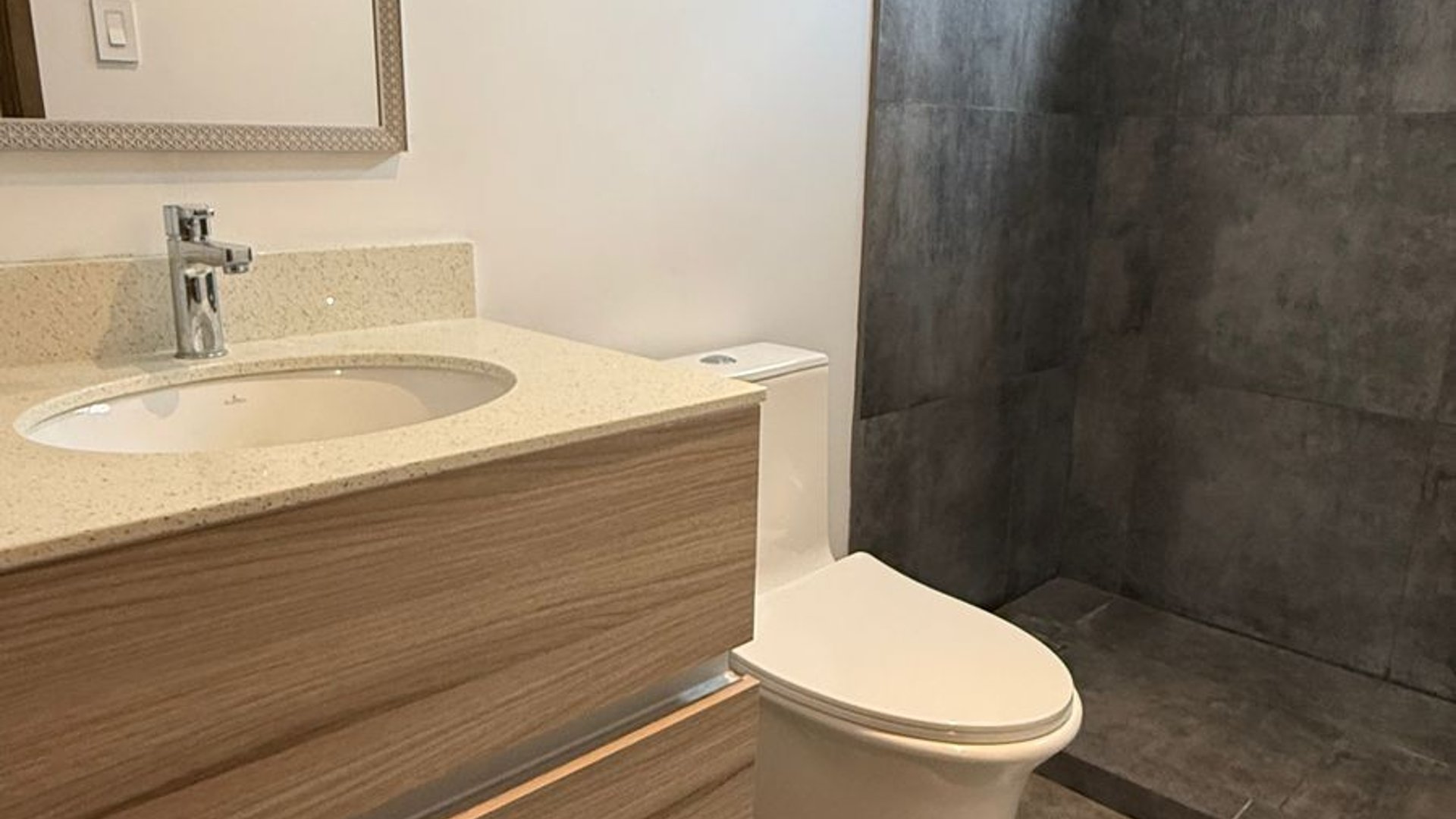Apartamento en renta zona 14 la villa / Aoki - Miniatura 7