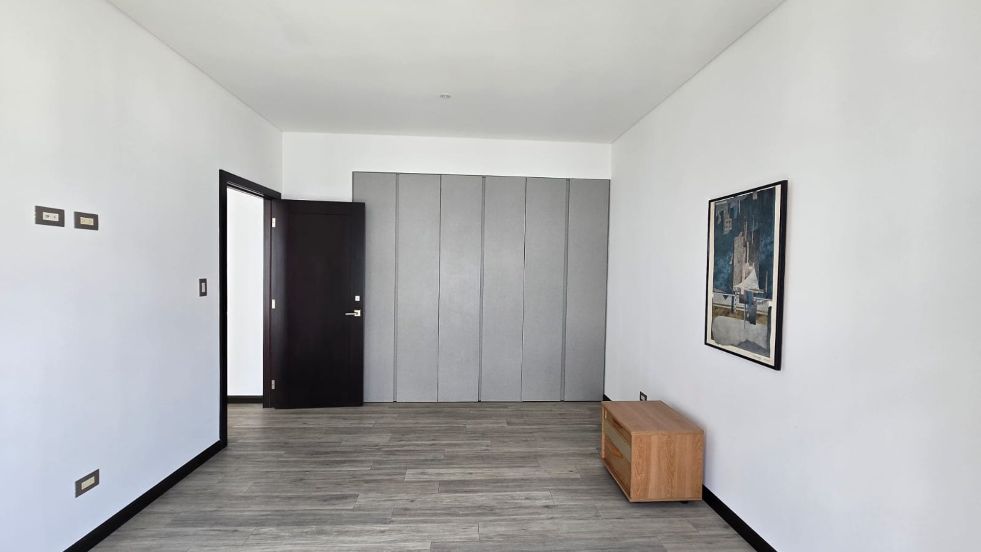 RENTA Apartamento Zona 16 Edificio Lirios II de Cayala - Miniatura 6