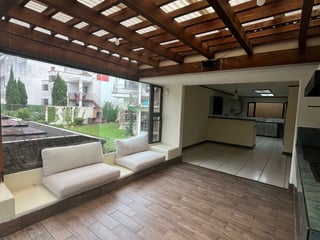 Casa grande en venta La Montaña zona 16 - 3
