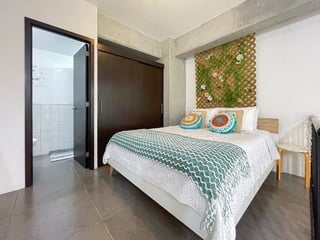 FABRA/ Apartamento  Amueblado en Venta zona 10 - 5