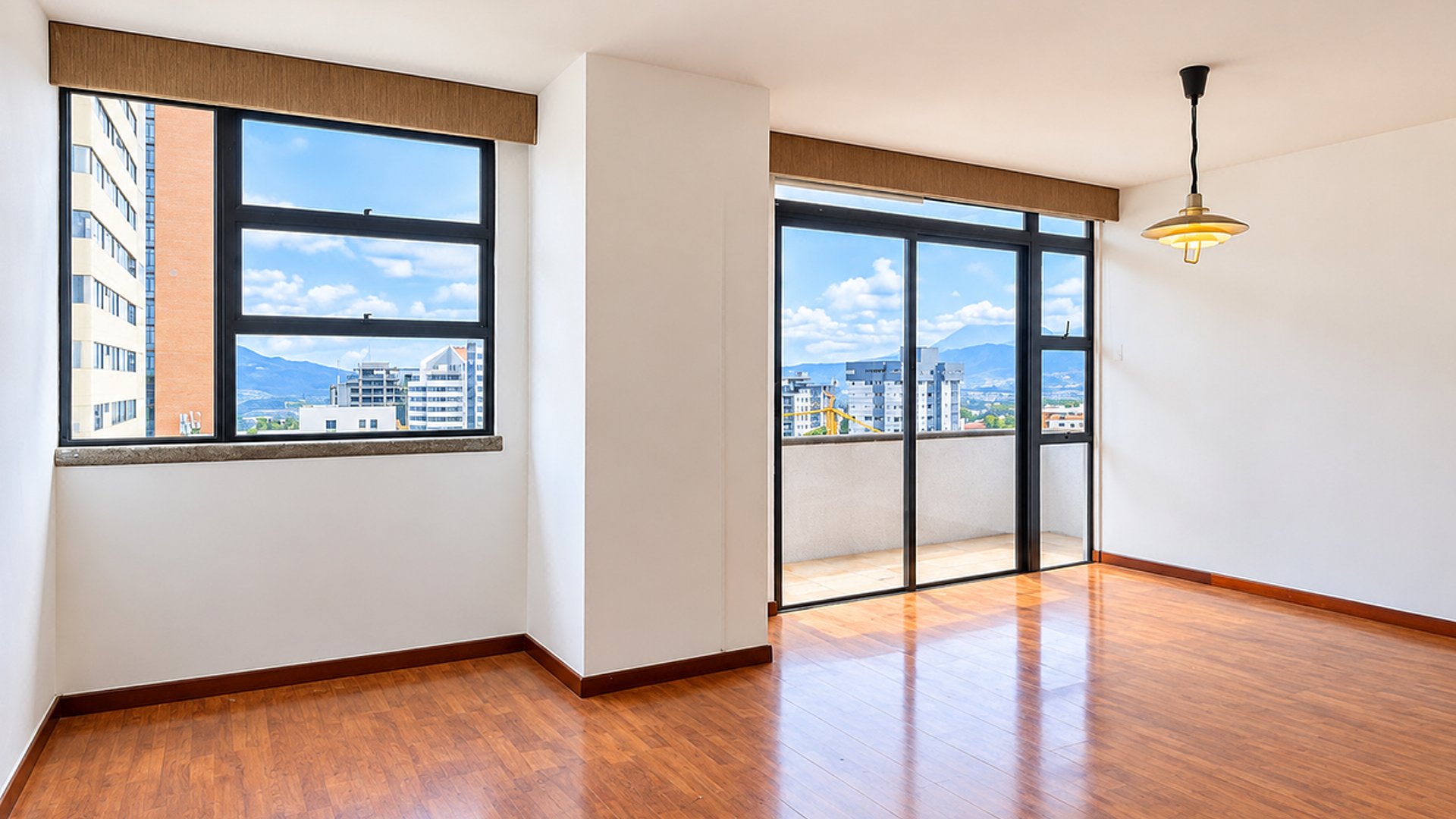 Apartamento en Venta en Edificio Bellini, Zona 14 – Nivel Alto con Vista al Aero