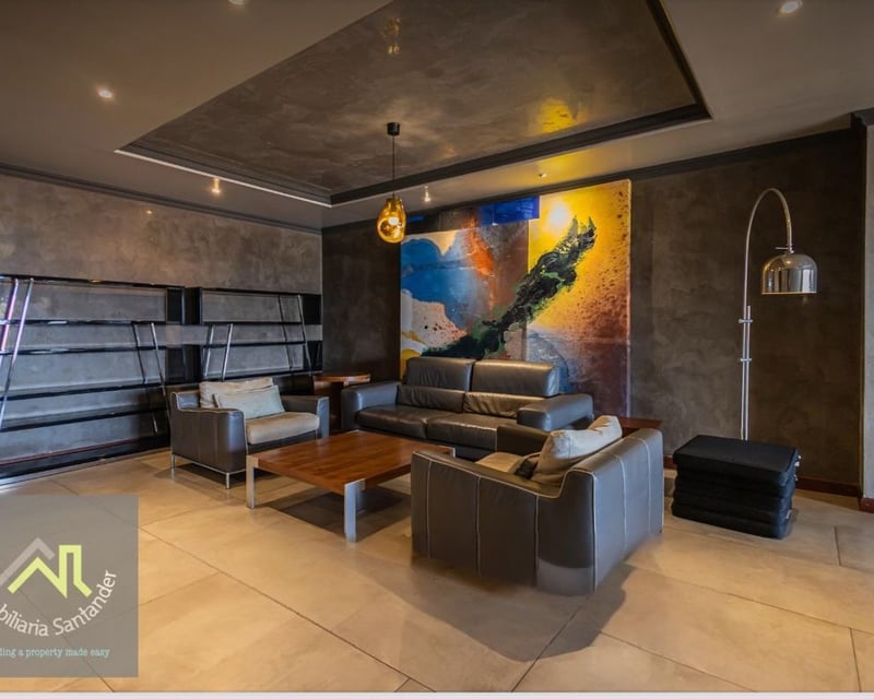 Apartamento  Amueblado en venta – Edificio Tadeus, Zona 14