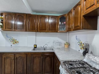 Casa en Venta en Altos de Barcenas Villa Nueva - Image 11