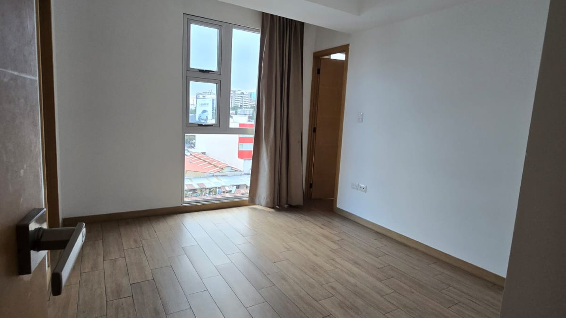 ALQUILER DE CÉNTRICO APARTAMENTO - CITYHAUS, ZONA 10 - Miniatura 6