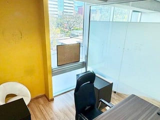 Oficina en Renta en Zona 10 Guatemala | 130 m² | Edificio Corporativo - Image 6