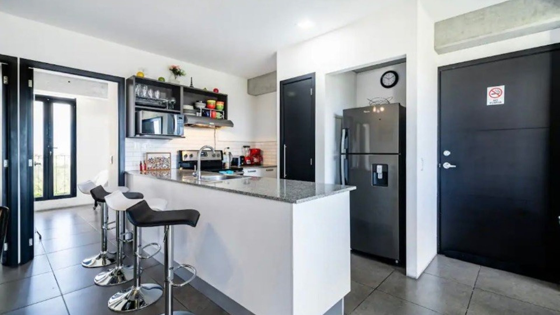 Apartamento en Venta en Zona 10, Ciudad de Guatemala - Miniatura 3