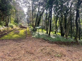 Terreno en venta, en San Lucas Sacatepéquez - 2