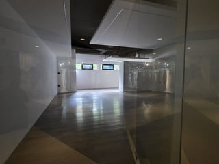 Local comercial en Renta ZONA 10 sobre la Diagonal 6 - 5