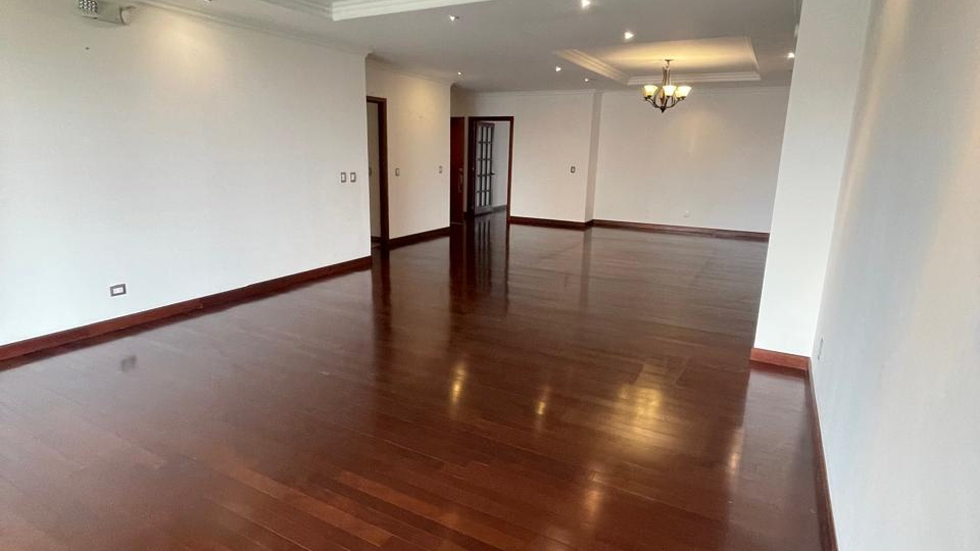 Apartamento en renta zona 15 / Botticelli II - Miniatura 10