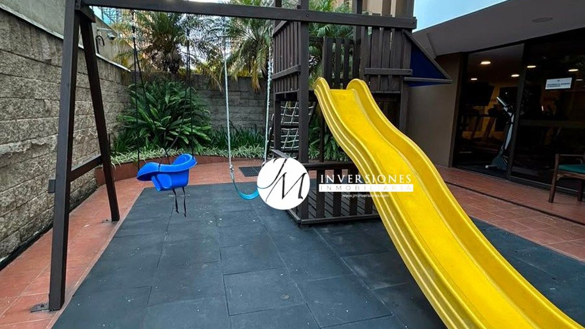 Apartamento en venta Amueblado en zona 10 - Miniatura 11