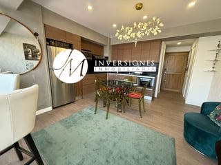 Apartamento en Renta Amueblado en Zona 4 - Image 1