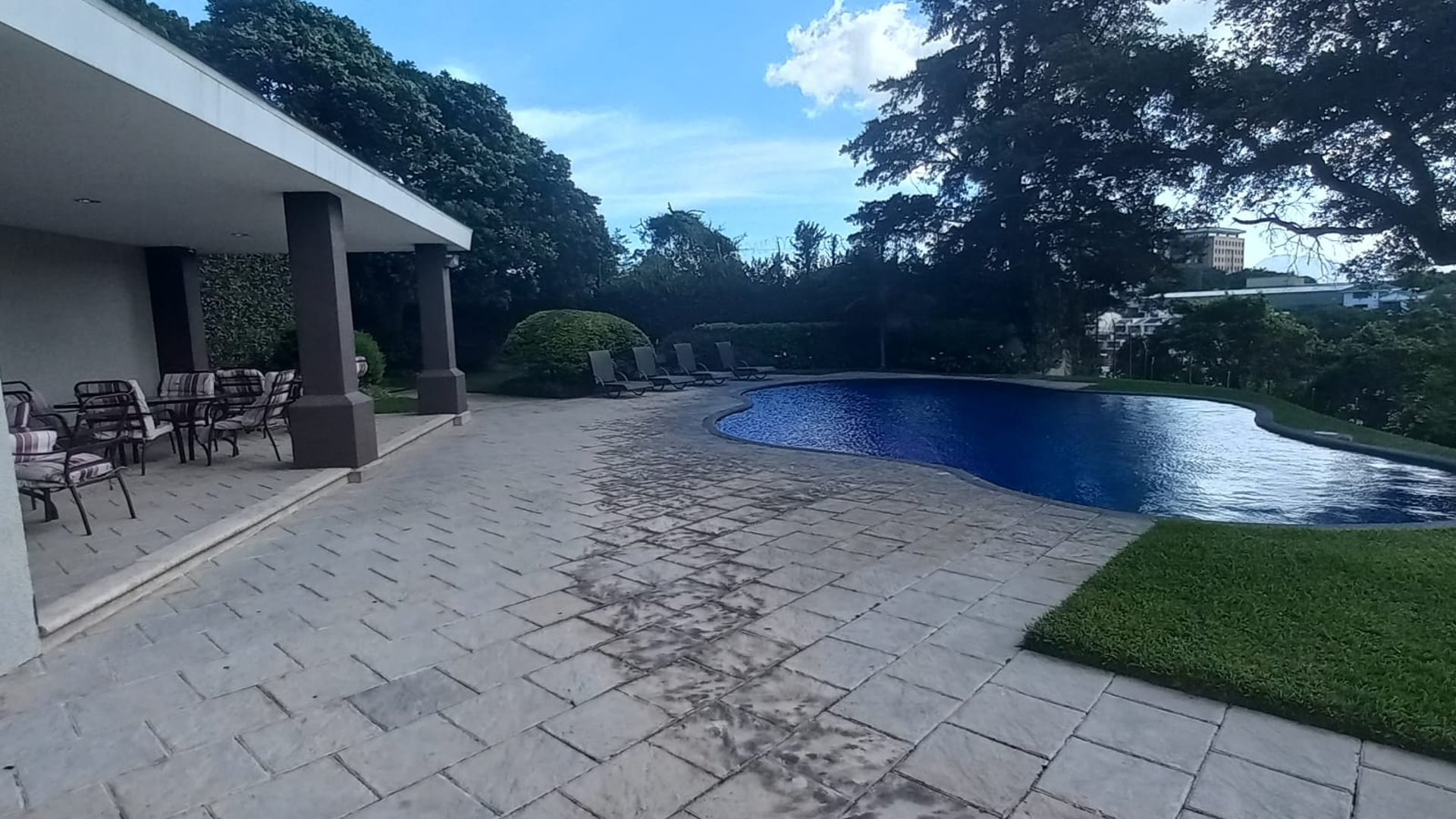 Apartamento en renta en Edificio Boticcelli, zona 15 Ref-6060 - Miniatura 15