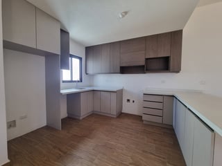 House for sale | San Miguel Dueñas | 3 Bedrs | 3 Baths | Gated Community - Image 2