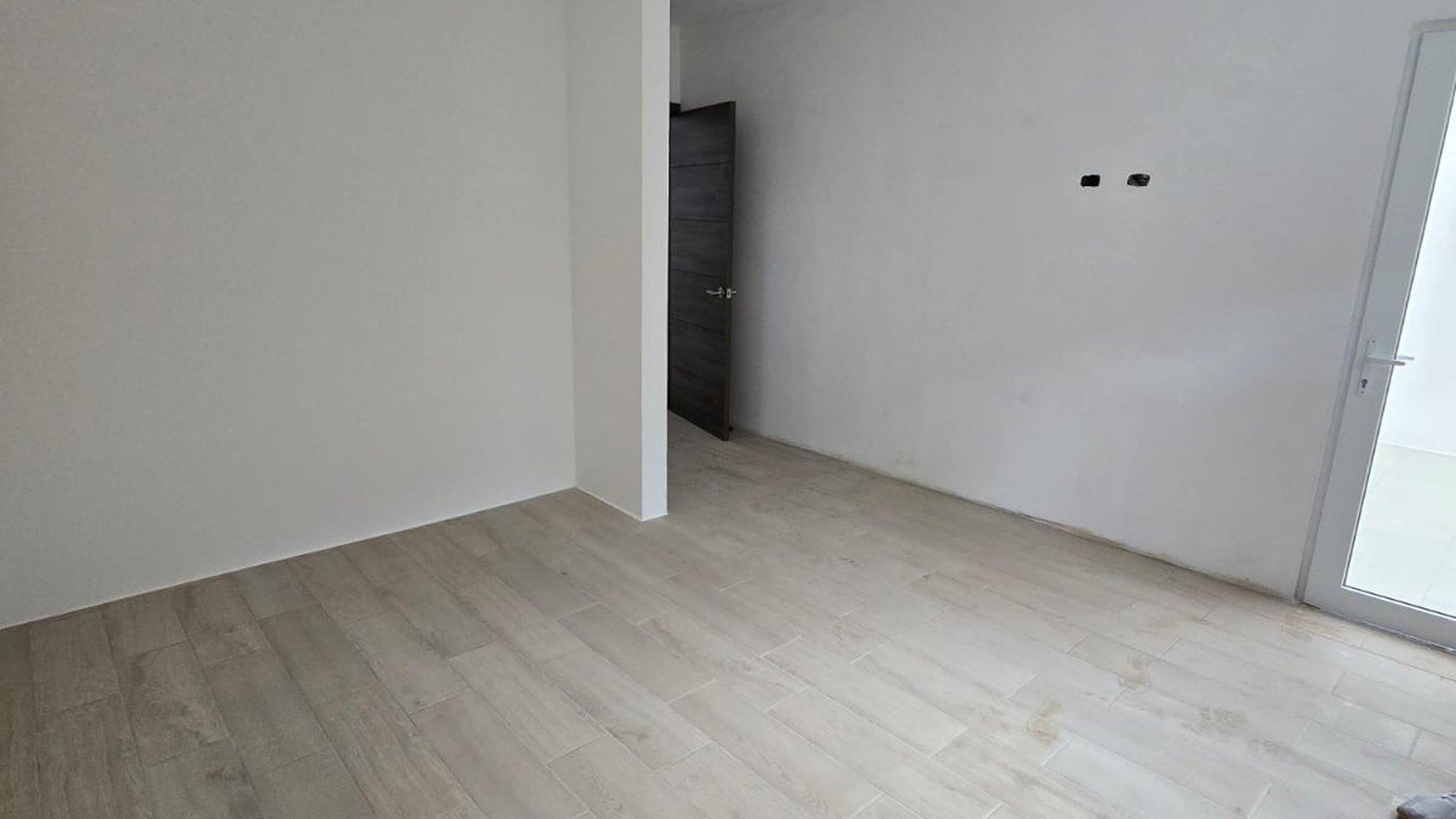 House for Sale in San Jorge Muxbal, Fraijanes - 3 Bedrooms - 4 Bathrooms - 230m² - $350,000
